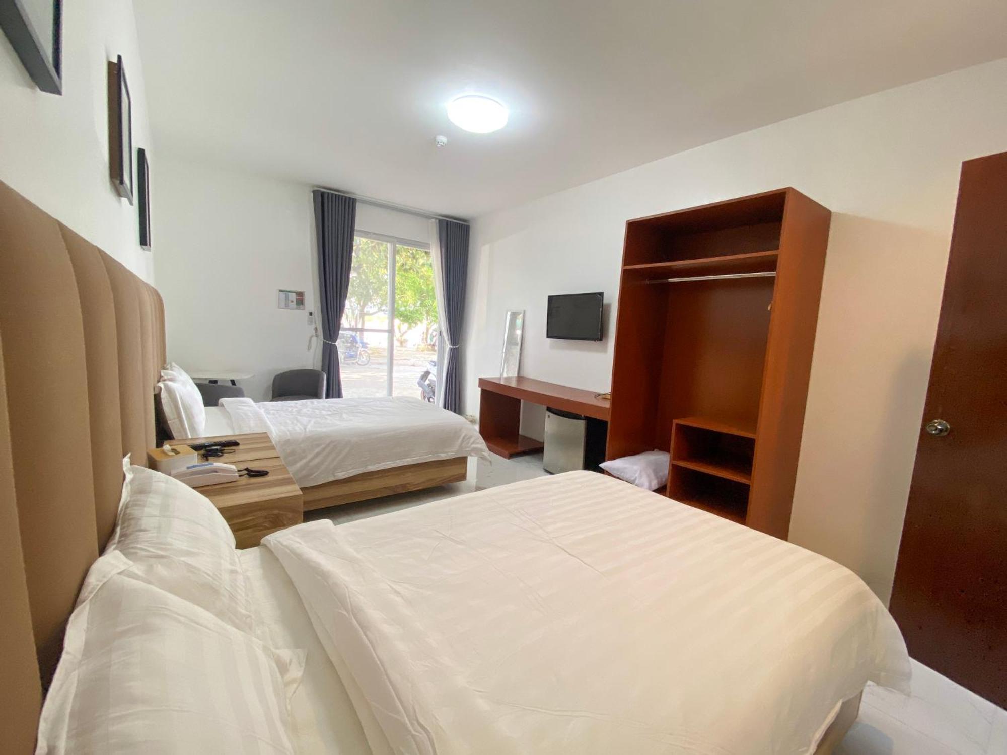 Q Beach Resort Cabangan Room photo